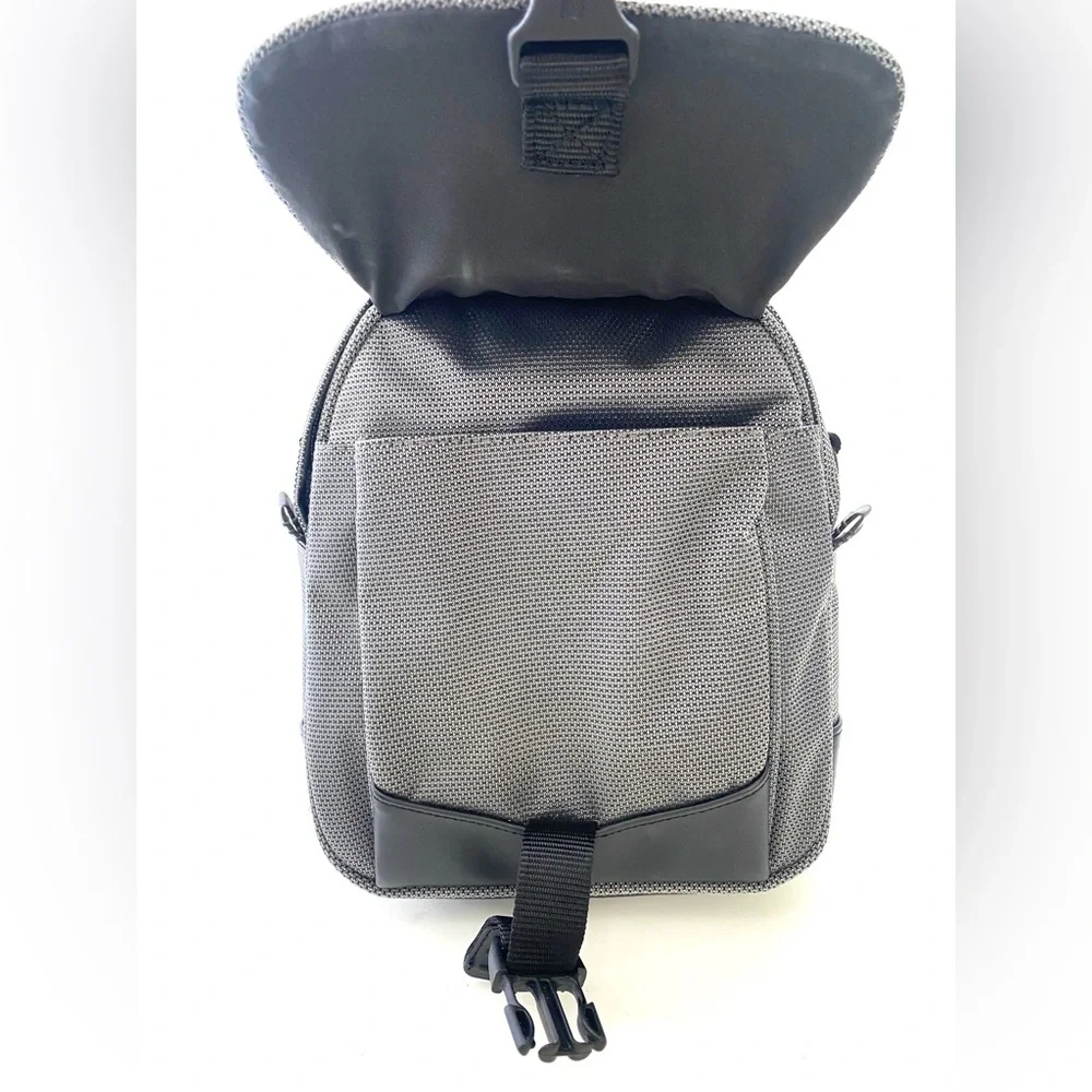 TUMI T2 Men’s Crossbody Camera/Travel Bag